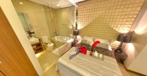 1 BEDROOM